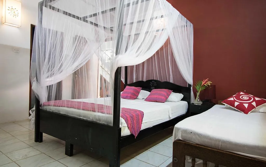 Villa Taprobane Negombo 3*,