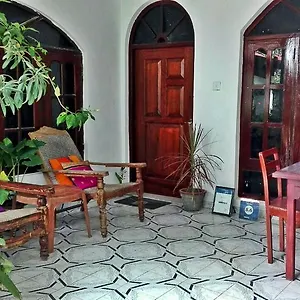 Extra Guest house Negombo